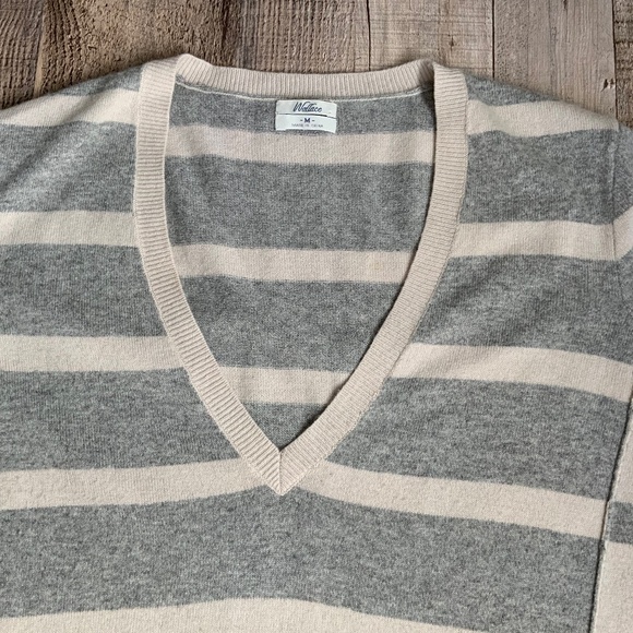 Madewell Wallace Grey Ivory Striped V Neck Soft Wool Blend Tunic Sweater M - Picture 6 of 11